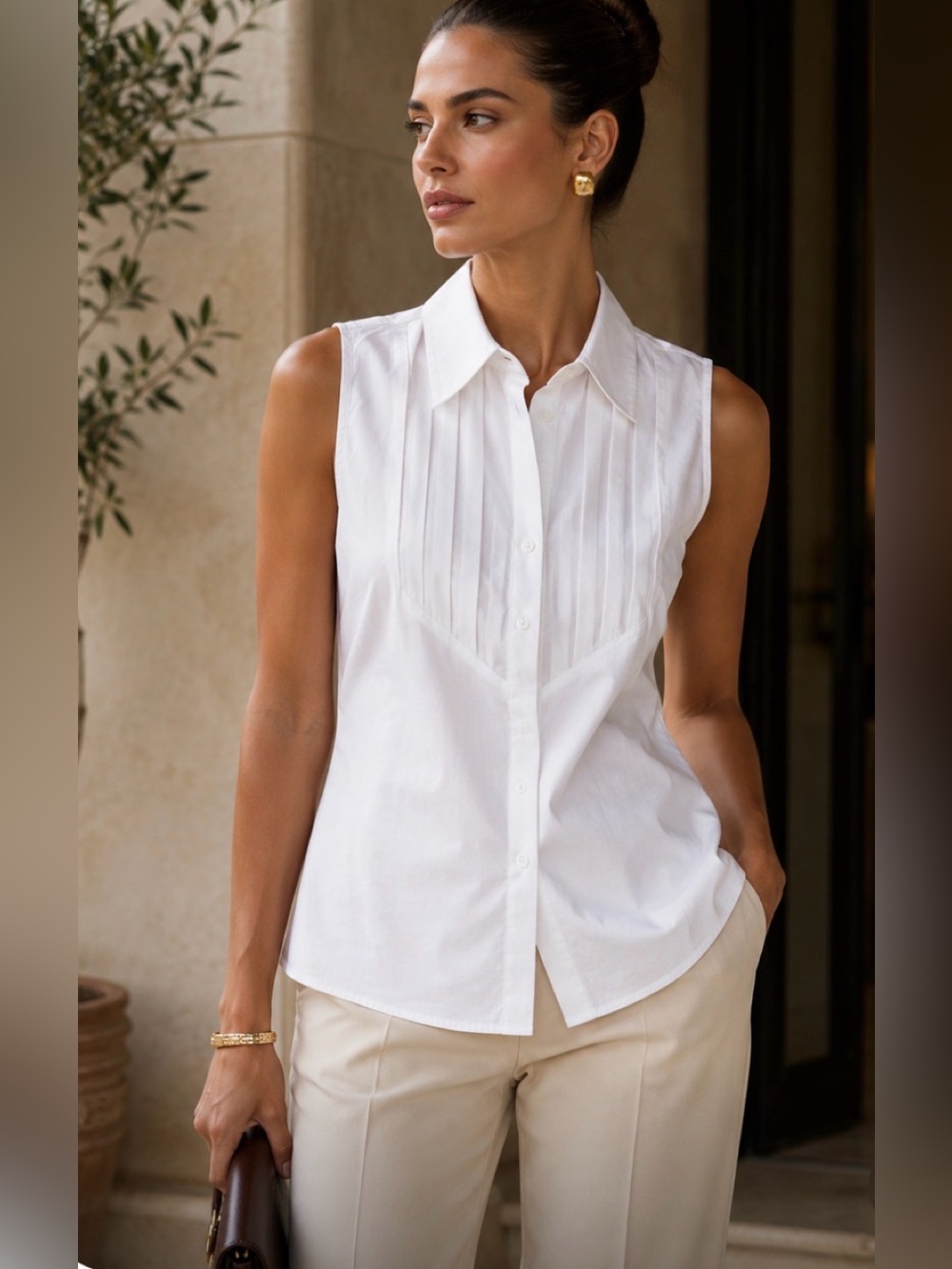 ARMANI COLLEZIONI Ivory Tuxedo Button Down Sleeveless Top Blouse Size 8